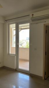 Bedroom Image of 1970 Sq.ft 4 BHK Apartment / Flat for sale in Emaar Emerald Floors Premier, Sector 65 Gurgaon for Rs. 35000000