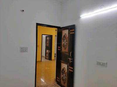 Bedroom Image of 750 Sq.ft 2 BHK Builder Floor for sale in DLF Ankur Vihar Ghaziabad for Rs. 2350098