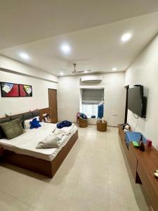 Bedroom Image of 3000 Sq.ft 4 BHK Villa for rent in Thaltej Ahmedabad for Rs. 150000