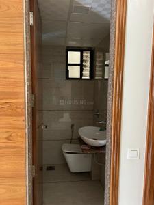 Bathroom Image of 1620 Sq.ft 4 BHK Villa for sale in Kalhaar Villa, Vastral Ahmedabad for Rs. 35100000