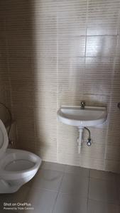 Bathroom Image of 900 Sq.ft 2 BHK Apartment / Flat for sale in DB Ozone, Dahisar East Mumbai for Rs. 7600000