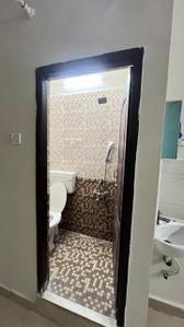 Vellavedu Bathroom 1