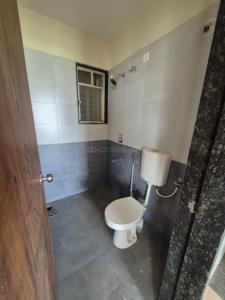 Bathroom Image of 750 Sq.ft 2 BHK Apartment / Flat for sale in VTP Purvanchal, Kesnand Pune for Rs. 4600000