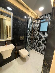 Image of 700 Sq.ft 2 BHK Apartment / Flat for sale in Malad East, Mumbai for Rs. 11700000