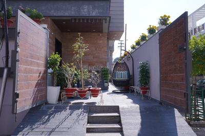 Image of 7000 Sq.ft 8 BHK Villa for sale in Gomti Nagar, Lucknow for Rs. 80000000