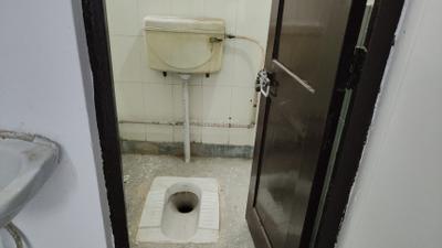 Image of 986 Sq.ft 2 BHK Apartment / Flat for sale in Shree Awas Apartment, Sector 18 Dwarka, New Delhi for Rs. 18000000