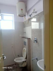 Bathroom Image of 750 Sq.ft 1 BHK Apartment / Flat for rent in C V Raman Nagar Bengaluru for Rs. 30000