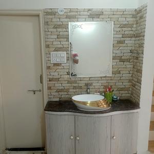 Bathroom Image of 1250 Sq.ft 2 BHK Independent House for rent in Nipania Indore for Rs. 20000