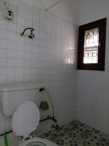 Bedroom One Image of 1550 Sq.ft 3 BHK Apartment / Flat for rent in Sarita Vihar New Delhi for Rs. 45000