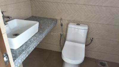 Image of 1350 Sq.ft 3 BHK Apartment / Flat for sale in Kalpataru Immensa, Thane West, Thane for Rs. 21800000