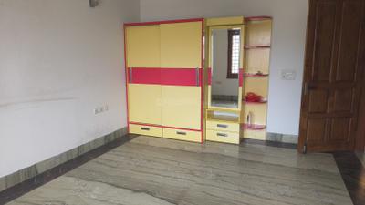 Bedroom Image of 3600 Sq.ft 4.5 BHK Builder Floor for rent in Palam Vihar Gurgaon for Rs. 75000