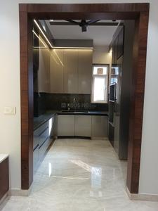 Kitchen Image of 1458 Sq.ft 3 BHK Builder Floor for sale in Preet Vihar New Delhi for Rs. 30000000