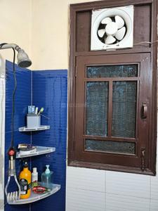 Kitchen Image of 1100 Sq.ft 2 BHK Builder Floor for sale in Indirapuram Ghaziabad for Rs. 5500000