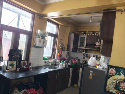 Kitchen Image of 1100 Sq.ft 3 BHK Apartment / Flat for sale in Panchsheel Primrose, Shastri Nagar Ghaziabad for Rs. 6500000