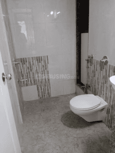 Bathroom Image of 684 Sq.ft 1.5 BHK Apartment / Flat for sale in Teenmurty Summit, Borivali East Mumbai for Rs. 13000000
