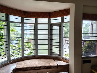 Balcony Image of 2400 Sq.ft 3 BHK Apartment / Flat for sale in Ambawadi Ahmedabad for Rs. 21000000