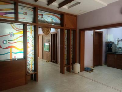 Dining Area Image of 4500 Sq.ft 3 BHK Villa for sale in Chandanagar Hyderabad for Rs. 35000000