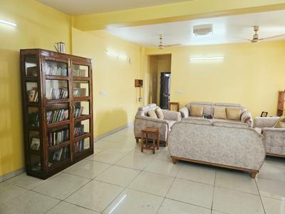 Hall Image of 2670 Sq.ft 3.5 BHK Apartment / Flat for sale in Gomti Nagar Extension Lucknow for Rs. 20000000