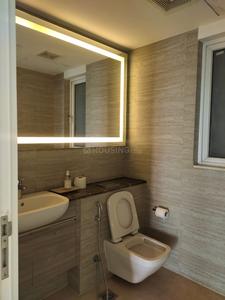 Bathroom Image of 4000 Sq.ft 4 BHK Apartment / Flat for sale in DLF The Crest, DLF Phase 5 Gurgaon for Rs. 230000000