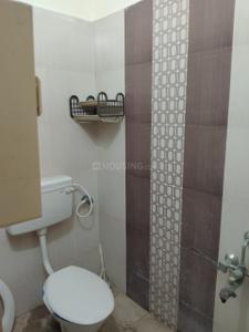 Bathroom Image of 1156 Sq.ft 3 BHK Apartment / Flat for rent in Amudha Sakthi, Ottiyambakkam Chennai for Rs. 23000