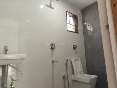 Bathroom Image of 1800 Sq.ft 3 BHK Apartment / Flat for sale in Bhagwan Nagar Nagpur for Rs. 7500000