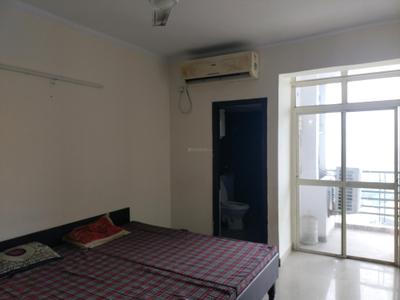 Bedroom Image of 1750 Sq.ft 3 BHK Apartment / Flat for rent in Gardenia Glory, Sector 46 Noida for Rs. 40000