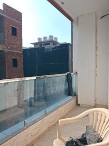 Bedroom One Image of 1724 Sq.ft 3 BHK Apartment / Flat for sale in Vantara Elite Luxury Homes by Vantara Builders And Promotors, Sector 102 Noida for Rs. 8900000