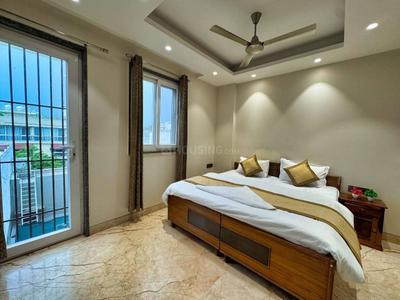 Bedroom Image of 2000 Sq.ft 3 BHK Builder Floor for rent in Saket New Delhi for Rs. 38000