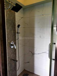 Bathroom Image of 1000 Sq.ft 3 BHK Apartment / Flat for rent in Vile Parle East Mumbai for Rs. 145000