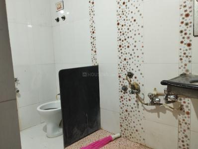 Bathroom Image of 1500 Sq.ft 3 BHK Duplex for rent in Harni Vadodara for Rs. 19500
