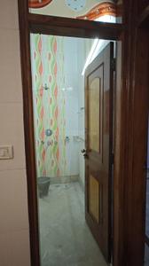 Bathroom Image of 1000 Sq.ft 2 BHK Builder Floor for rent in Subhash Nagar New Delhi for Rs. 24500