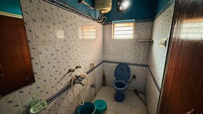 Image of 1100 Sq.ft 2 BHK Builder Floor for rent in New Alipore, Kolkata for Rs. 30500