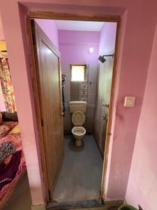 Bathroom Image of 980 Sq.ft 2 BHK Apartment / Flat for sale in Sonarpur Kolkata for Rs. 2500000