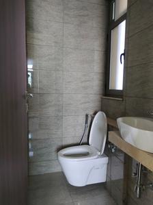 Common Bathroom Image of 1100 Sq.ft 2 BHK Apartment / Flat for sale in Sheth Auris Serenity, Malad West Mumbai for Rs. 33000000