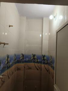 Bathroom Image of 450 Sq.ft 2 BHK Independent House for rent in Burari New Delhi for Rs. 8500
