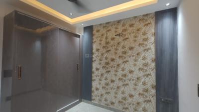 Bedroom Image of 1000 Sq.ft 3 BHK Builder Floor for sale in Dwarka Mor New Delhi for Rs. 8000000
