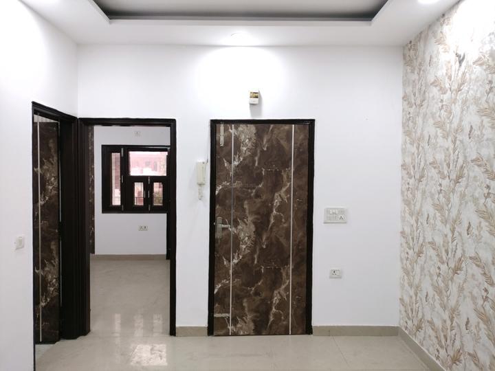 Surya Lavish Floor Main Image 1