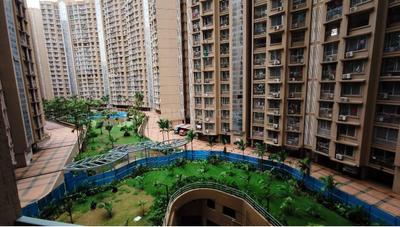 Balcony Image of 1000 Sq.ft 2 BHK Apartment / Flat for sale in Gurukrupa Marina Enclave Wings Q And R With Kindergarten Phase IV, Malad West Mumbai for Rs. 16700000
