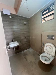 Bathroom Image of 1250 Sq.ft 3 BHK Apartment / Flat for rent in Sarada Pally Kolkata for Rs. 60000