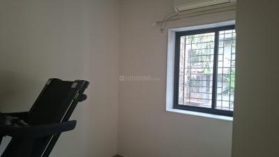 Bedroom Image of 675 Sq.ft 1.5 BHK Apartment / Flat for rent in Mohit Georgina CHS, Bandra West Mumbai for Rs. 85000