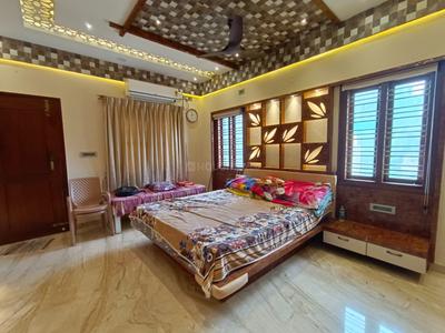 Bedroom Image of 3000 Sq.ft 4 BHK Independent House for rent in Devinagar Bengaluru for Rs. 90000