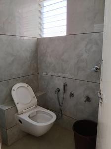 Bathroom Image of 2250 Sq.ft 4 BHK Apartment / Flat for sale in Jodhpur Ahmedabad for Rs. 10500000