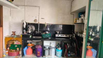 Kitchen Image of 650 Sq.ft 1 BHK Apartment / Flat for sale in Samrat Nagar Kolhapur for Rs. 2450000