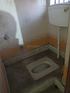 Bathroom Image of 800 Sq.ft 2 BHK Apartment / Flat for sale in Haltu Kolkata for Rs. 4200000