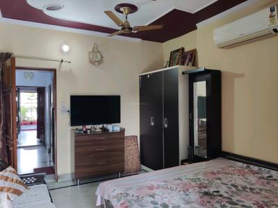Bedroom Image of 3200 Sq.ft 8 BHK Independent House for sale in Patel Nagar Ghaziabad for Rs. 35400000