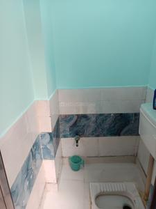 Bathroom Image of 650 Sq.ft 2 BHK Builder Floor for sale in New Ashok Nagar New Delhi for Rs. 3500000