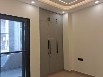 Bedroom Image of 1350 Sq.ft 3 BHK Builder Floor for sale in Paschim Vihar New Delhi for Rs. 27000000