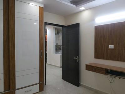 Bedroom Image of 1440 Sq.ft 3 BHK Builder Floor for sale in Rajouri Garden New Delhi for Rs. 25000000