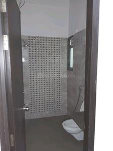 Bathroom Image of 1050 Sq.ft 2 BHK Apartment / Flat for sale in Amanora Future Towers, Hadapsar Pune for Rs. 13000000