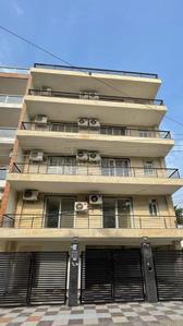 Image of 875 Sq.ft 1 BHK Builder Floor for rent in Sector 14, Gurgaon for Rs. 25000